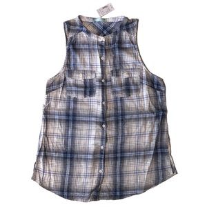 NWT Maurice’s Sleeveless Button Down M